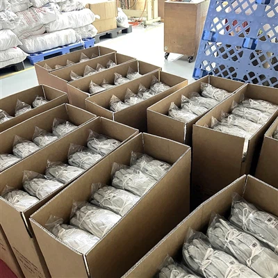 현대 작업장에서 보호와 편안함을 강화하는 PU 작업 안전 장갑